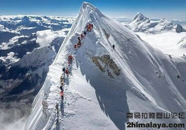 罗斯登山者首攀海拔8163米峰鲜少有人尝试西南壁的替换线路AG真人登录尼泊尔]2025年年度十大探险活动2 - 俄(图24)