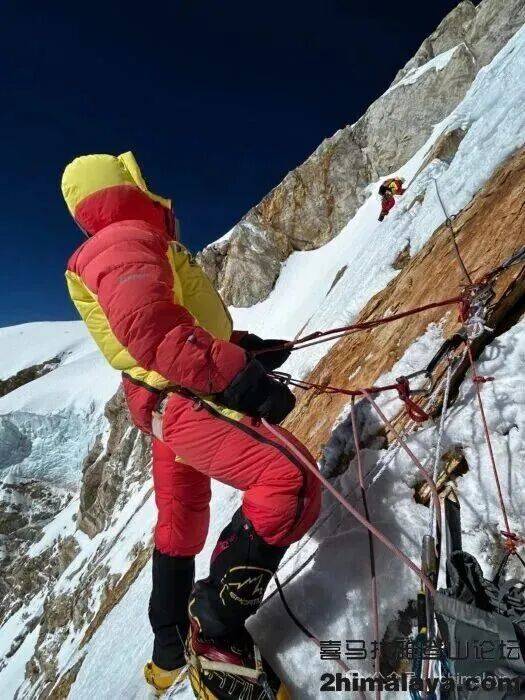 罗斯登山者首攀海拔8163米峰鲜少有人尝试西南壁的替换线路AG真人登录尼泊尔]2025年年度十大探险活动2 - 俄(图30)